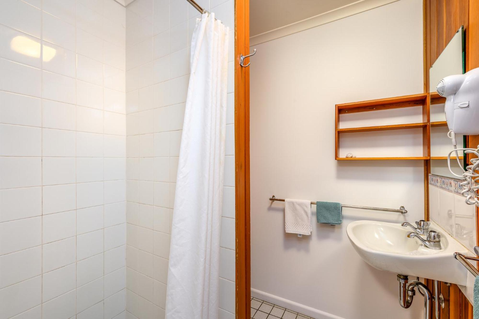 Kasees Apartments & Mountain Lodge Thredbo Room photo